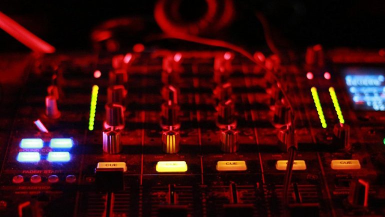 Getting to know more on professional audio mastering - Beatrising Blog